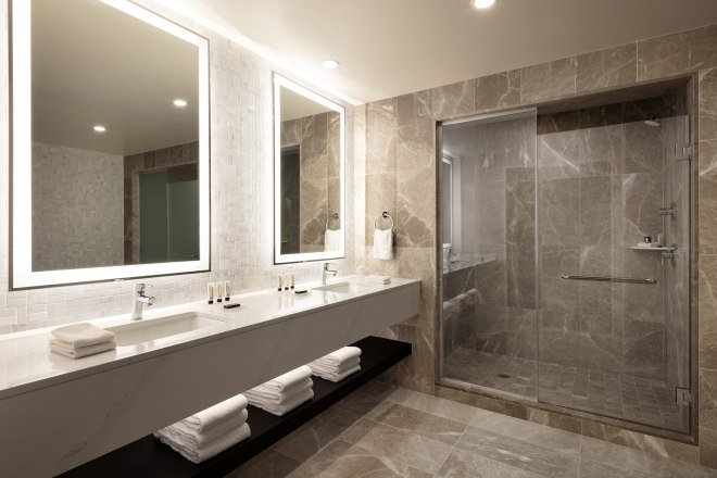 One Bedroom Blu Suite Bathroom